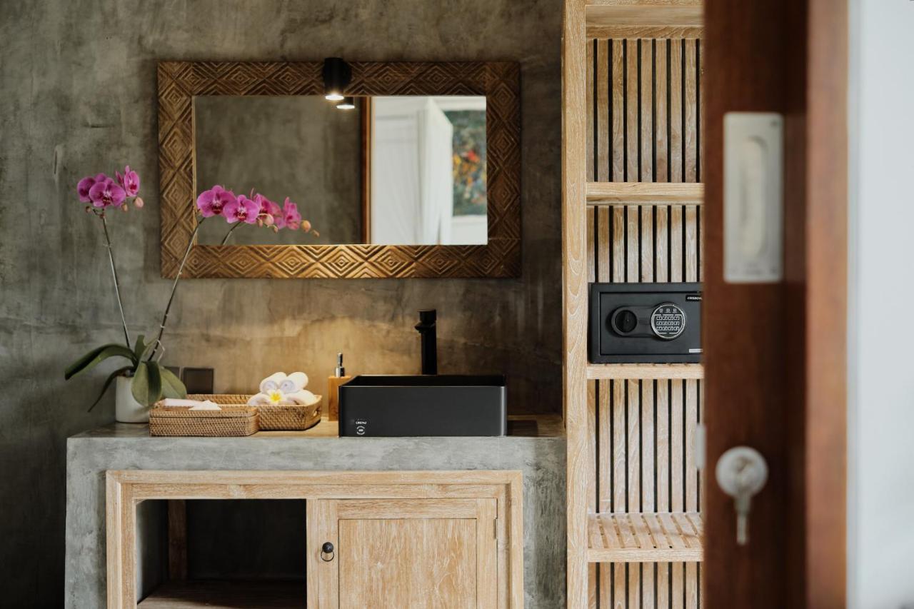 Suarga Loka Ubud Villa エクステリア 写真