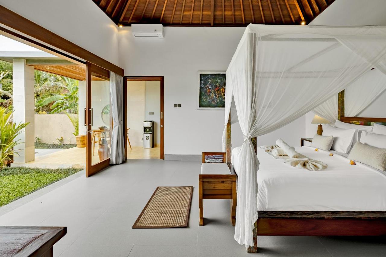 Suarga Loka Ubud Villa エクステリア 写真
