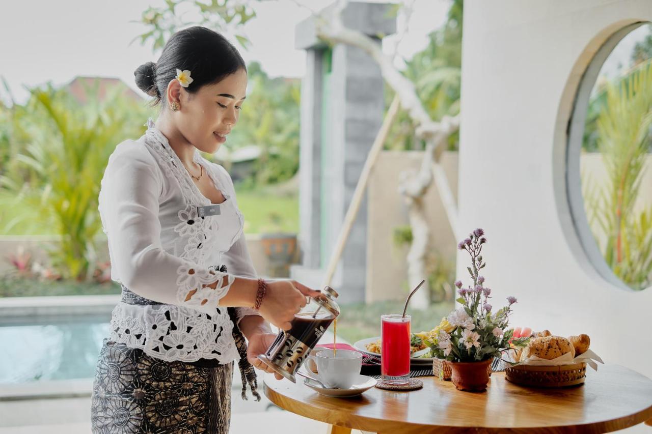 Suarga Loka Ubud Villa エクステリア 写真
