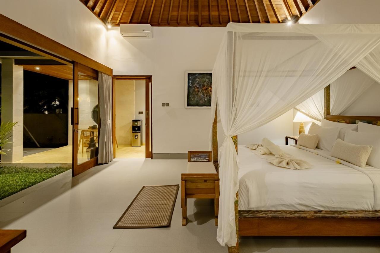 Suarga Loka Ubud Villa エクステリア 写真