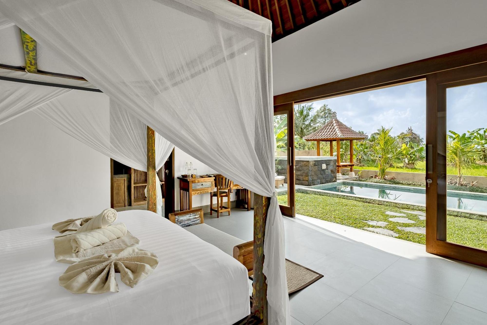 Suarga Loka Ubud Villa エクステリア 写真